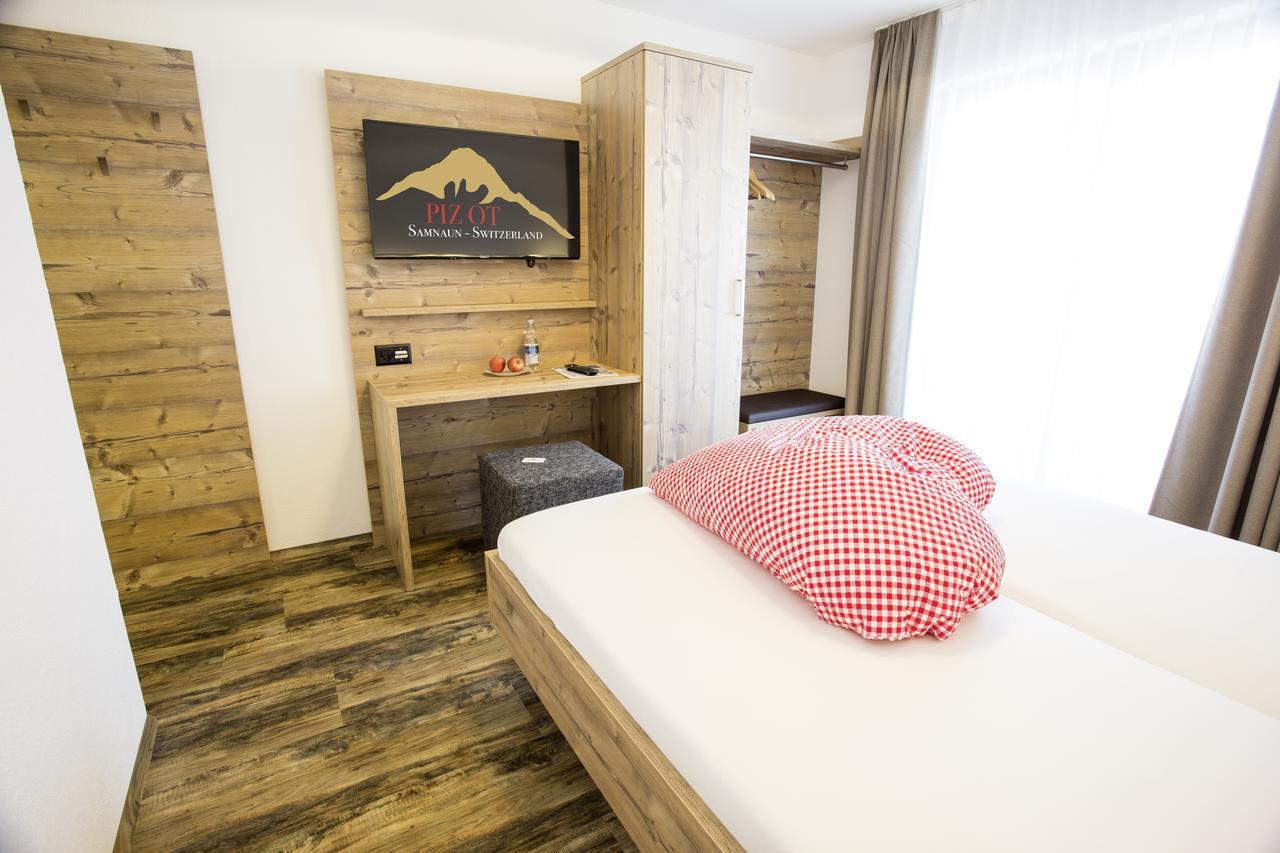 Piz Ot Hotel Samnaun Ngoại thất bức ảnh