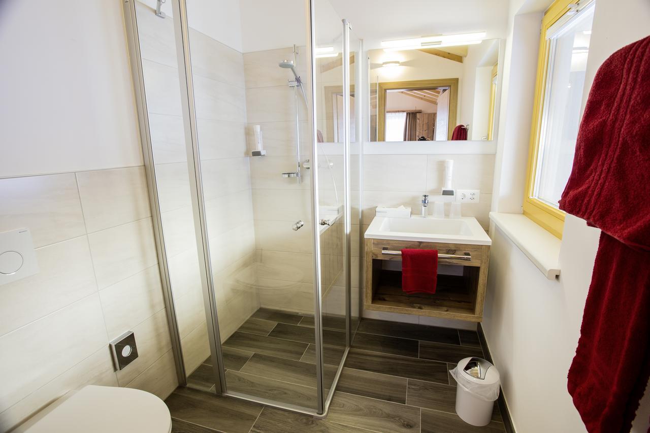 Piz Ot Hotel Samnaun Ngoại thất bức ảnh
